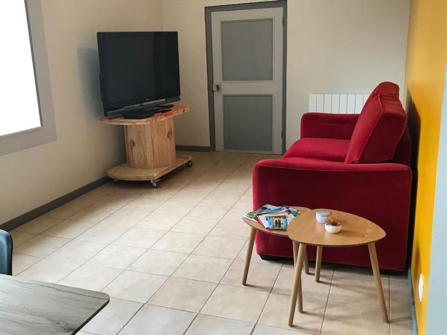 Gite Cosy A La Campagne Le Temps D'Une Pause Neuvy-Bouin Bagian luar foto
